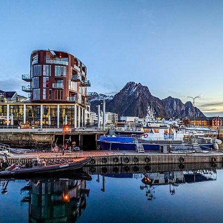 Nordis Apartments - Torget 21 Svolvær Kültér fotó