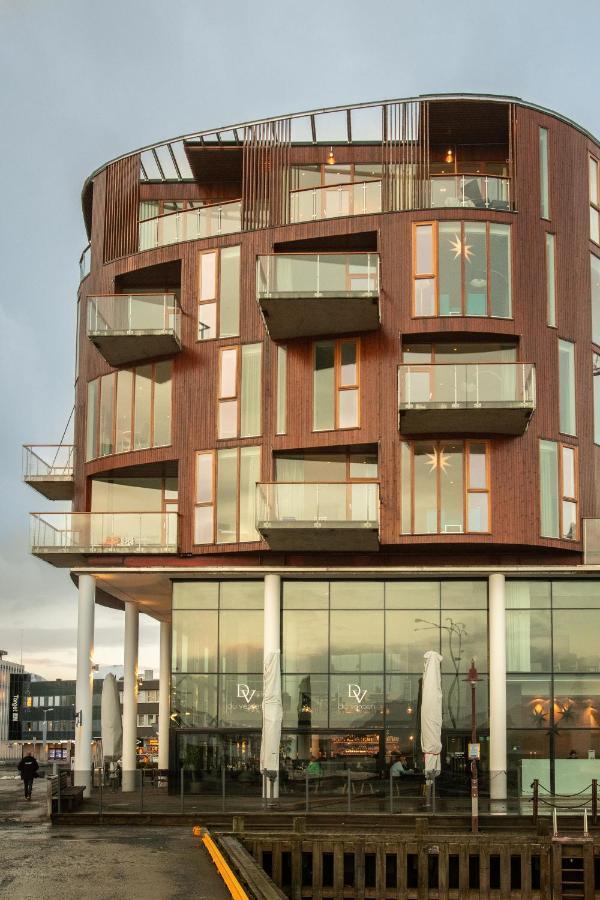 Nordis Apartments - Torget 21 Svolvær Kültér fotó