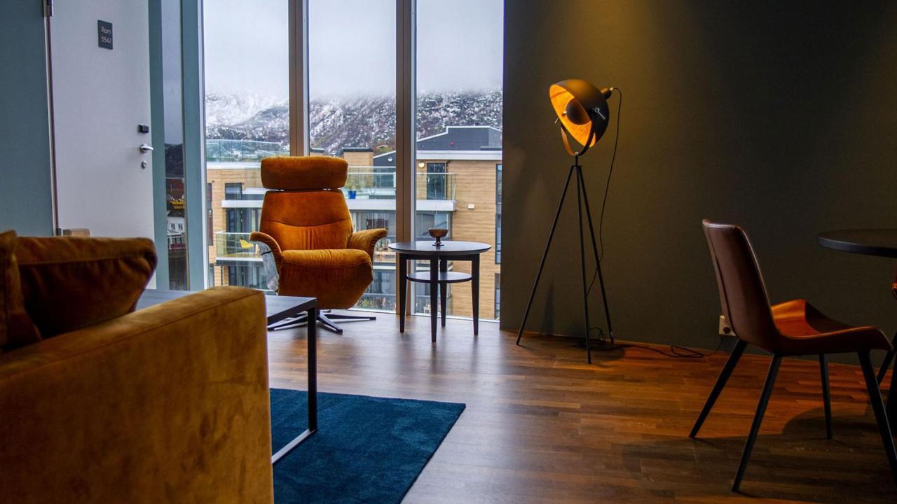 Nordis Apartments - Torget 21 Svolvær Kültér fotó