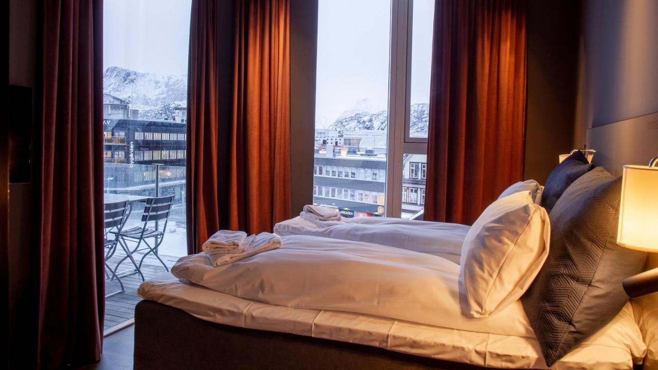 Nordis Apartments - Torget 21 Svolvær Kültér fotó