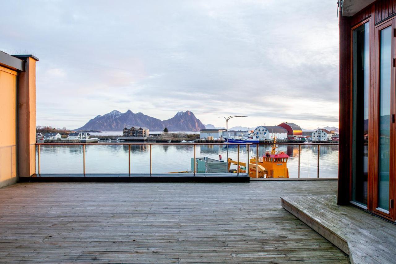 Nordis Apartments - Torget 21 Svolvær Kültér fotó