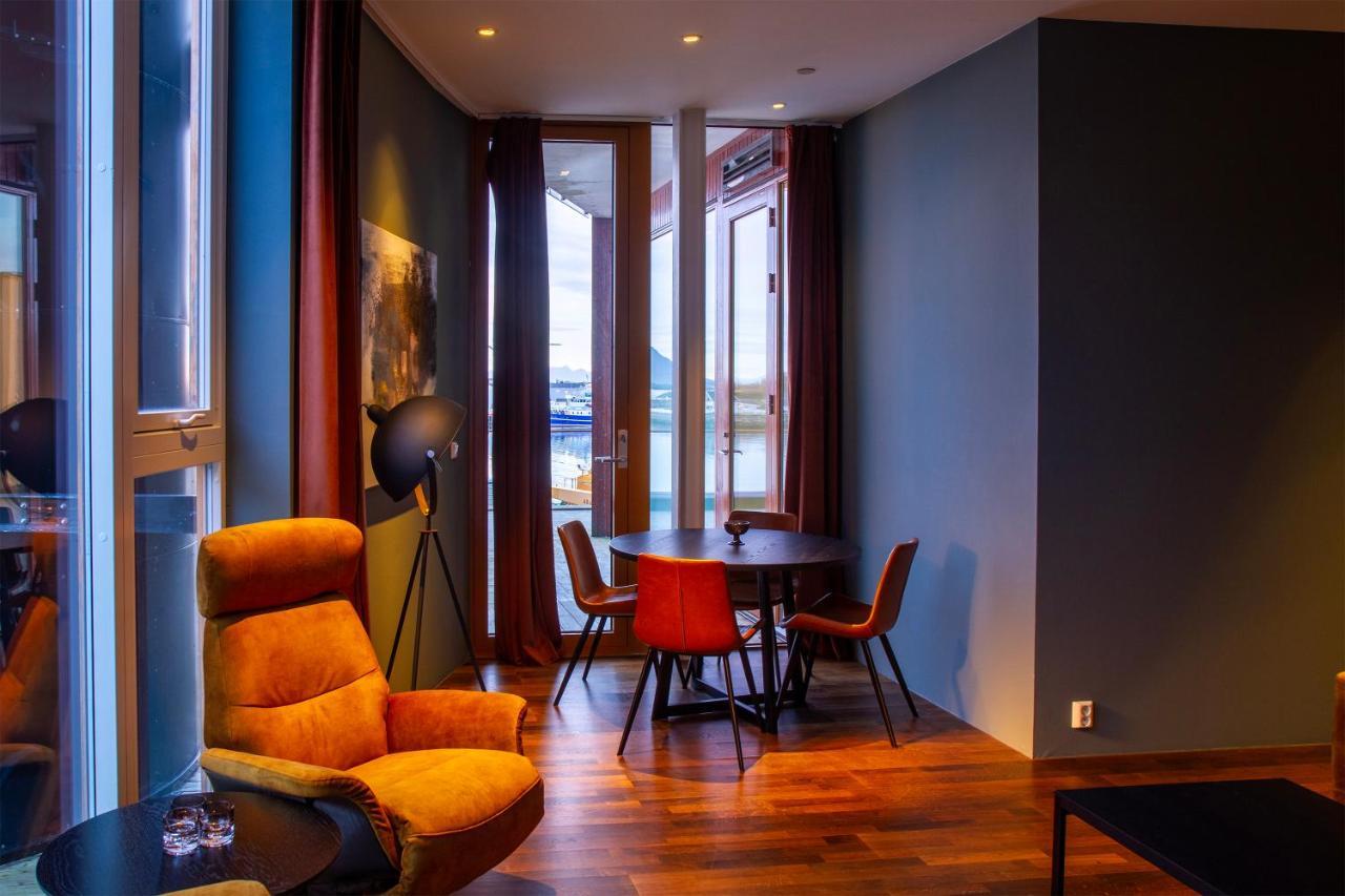 Nordis Apartments - Torget 21 Svolvær Kültér fotó