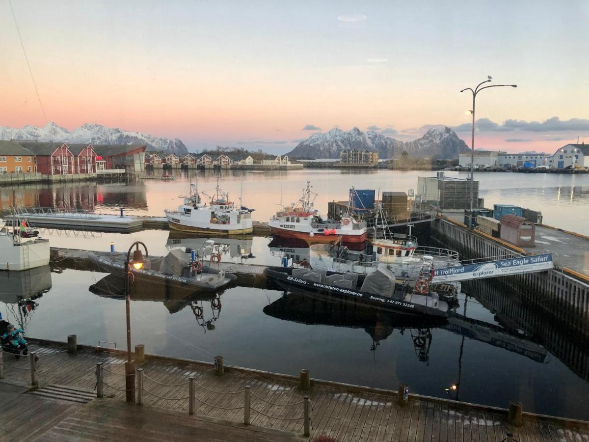 Nordis Apartments - Torget 21 Svolvær Kültér fotó